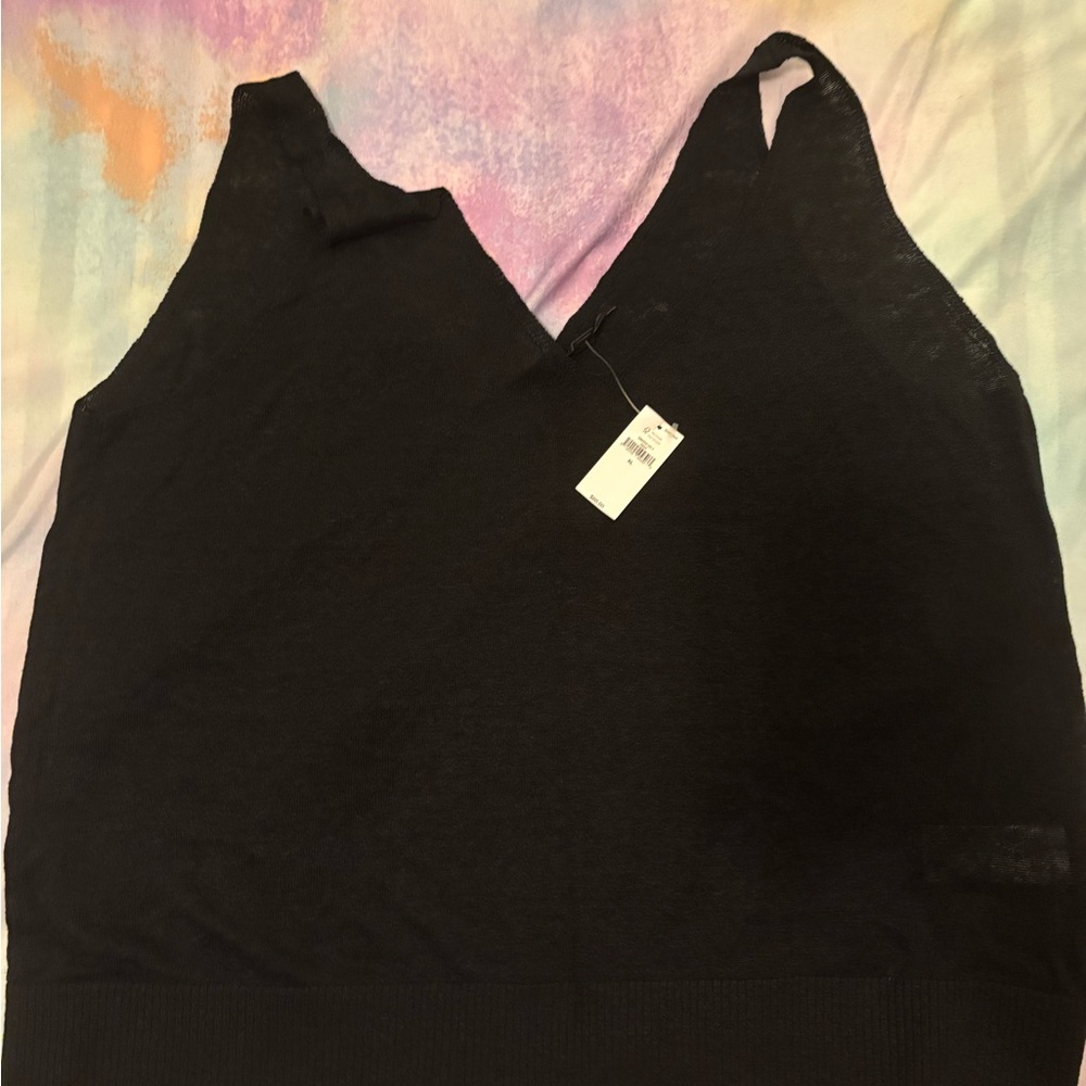 Banana Republic black tank